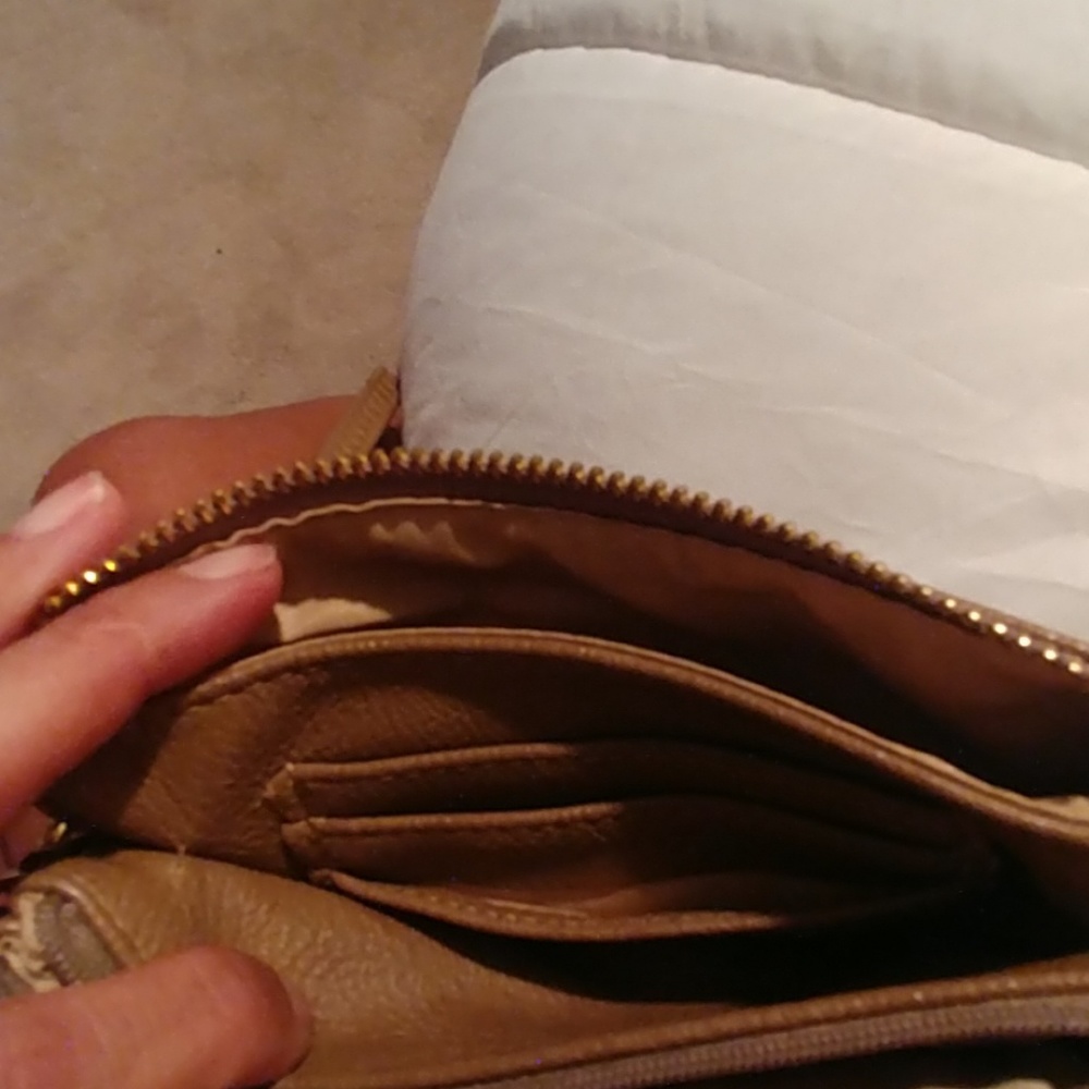 Wallet - Picture 3 of 3